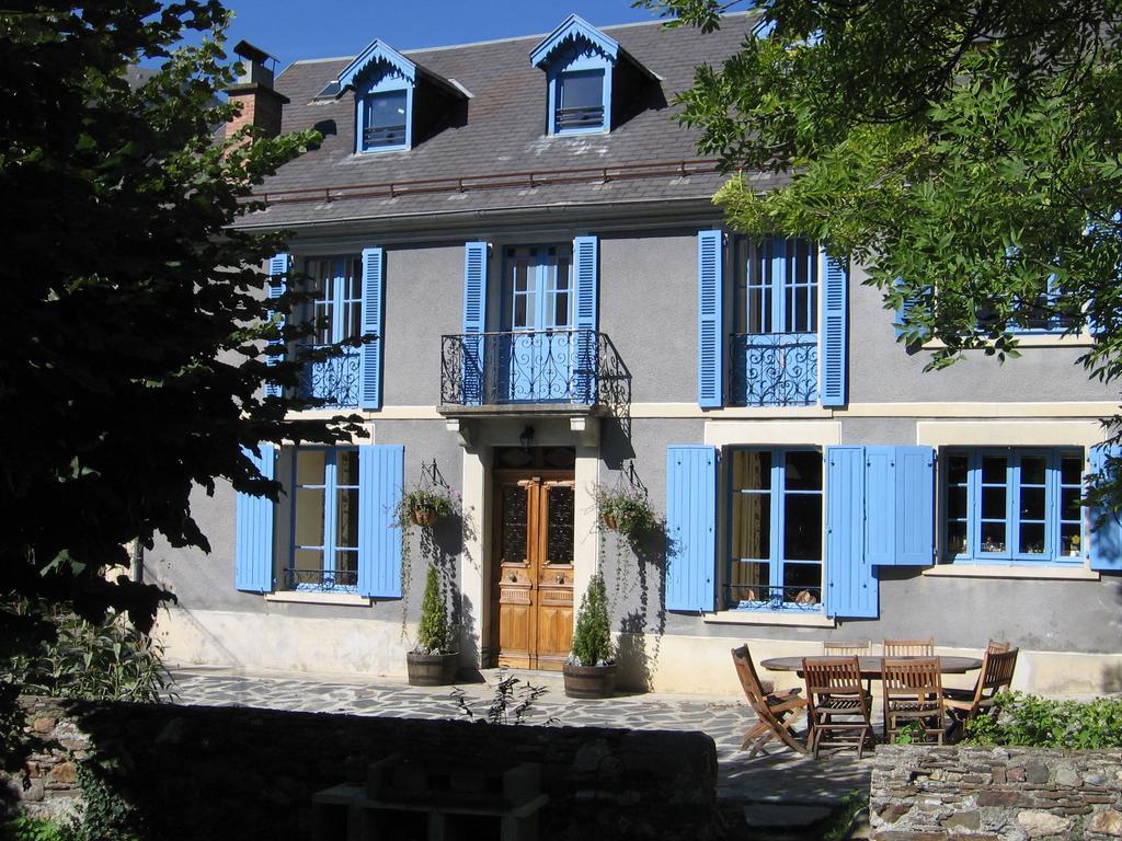 Papilio Bed & Breakfast Montauban-de-Luchon Екстериор снимка