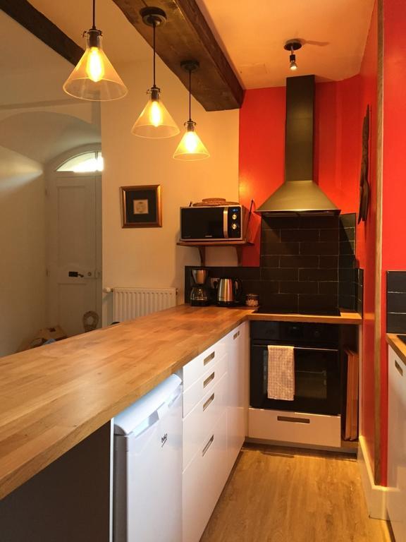 Papilio Bed & Breakfast Montauban-de-Luchon Екстериор снимка